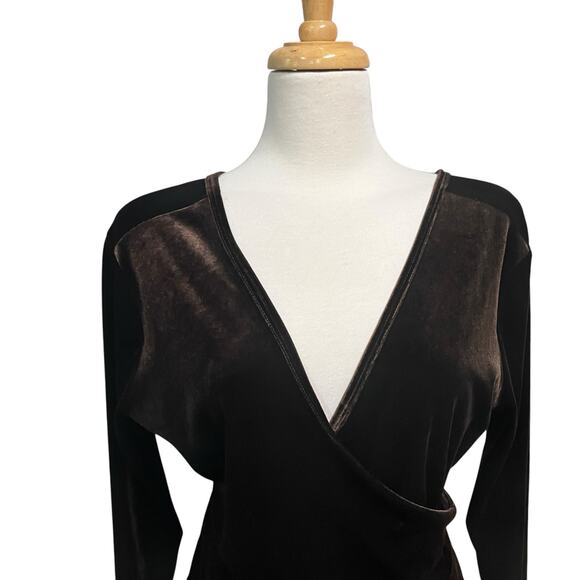 VTG Y2K Soft Surroundings Velvet Top Sz L Brown Deep V Faux Wrap 3/4 Sleeve - Picture 2 of 7